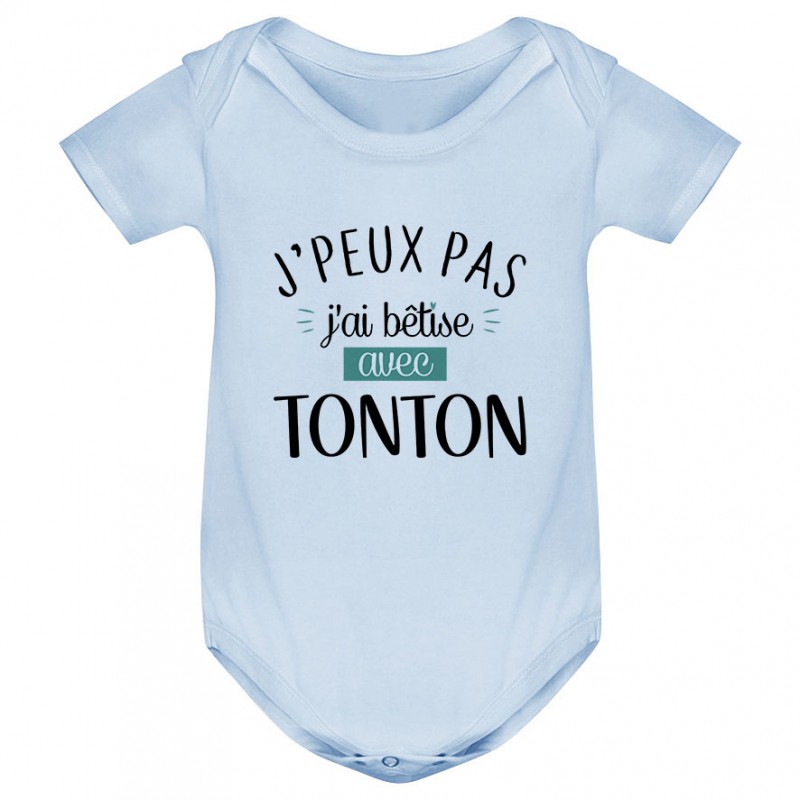 Body bébé J'peux pas j'ai bêtise avec tonton ( version garçon ) Body bébé J'peux pas j'ai bêtise avec tonton ( version garçon )