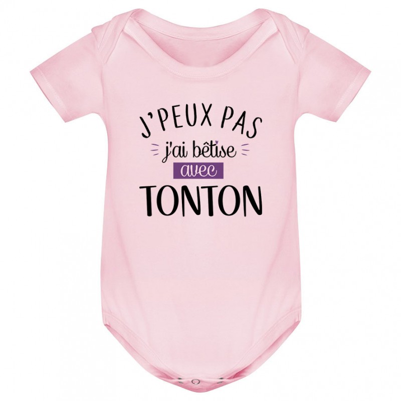 Body bébé J'peux pas j'ai bêtise avec tonton ( version fille ) Body bébé J'peux pas j'ai bêtise avec tonton ( version fille )